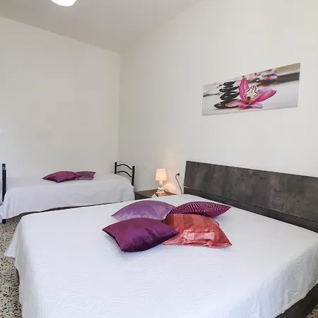 Casa Giorgia A 8 Posti Hébergement de vacances *